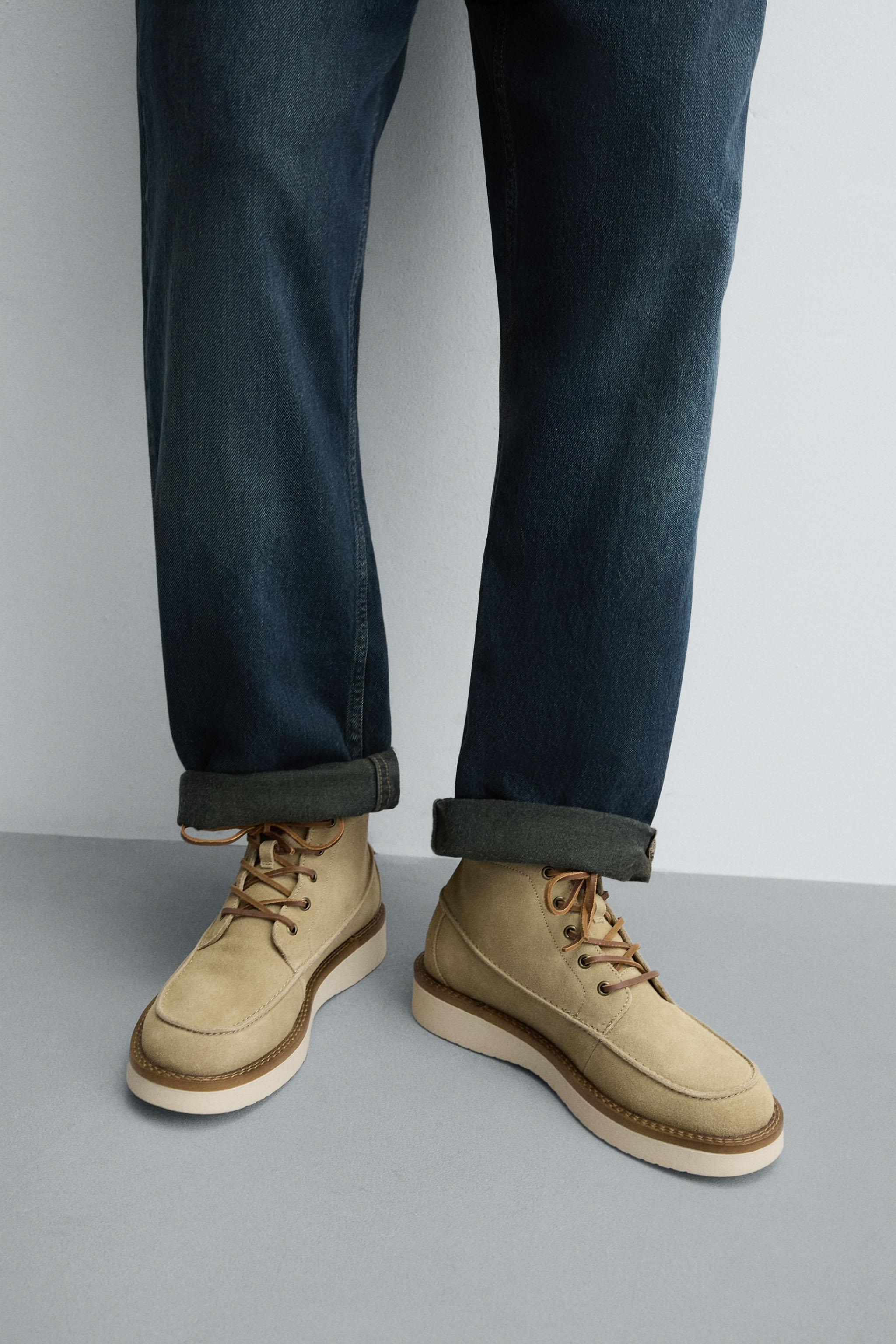 BOTTES À LACETS EN CUIR